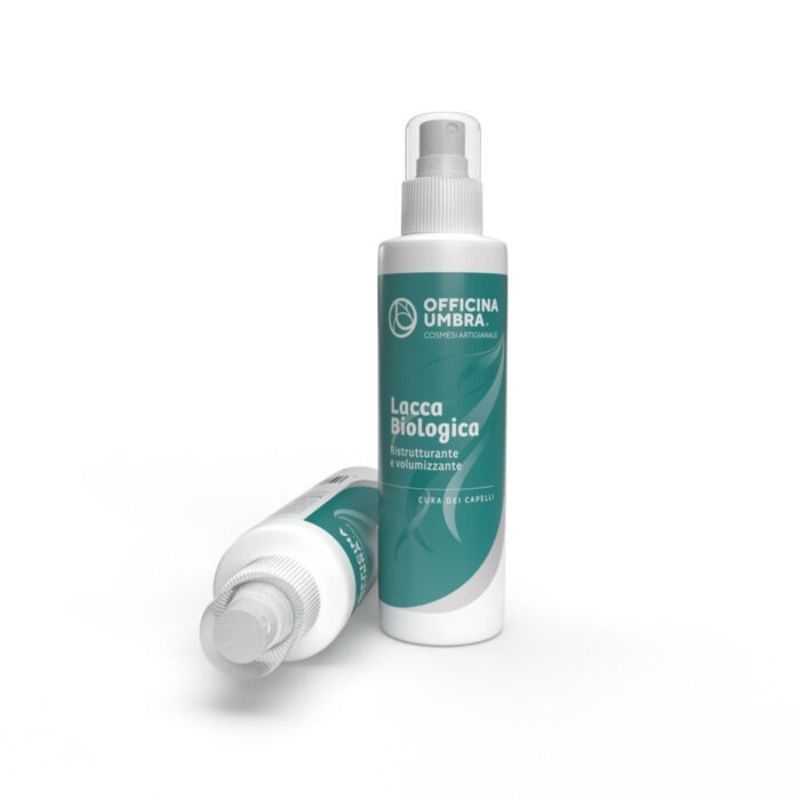 Lacca spray biologica a base di estratto di bacche di goji e melograno. Idonea a prevenire la disidratazione dei capelli.