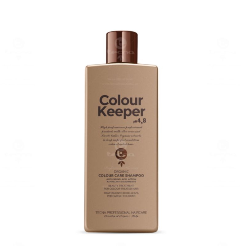 Shampoo Antisbiadimento Colour Keeper Shampoo è un detergente specifico a formulazione pH acido che mantiene a lungo il colore dei capelli lucido e vibrante, mentre le proteine contenute assicurano la massima compattezza delle cuticole. Lascia i capelli morbidi e brillanti. Può essere utilizzato frequentemente.